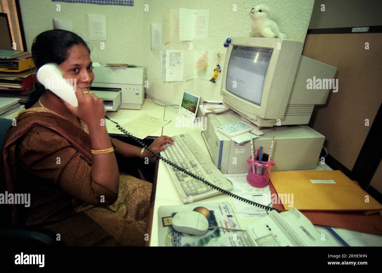 Ein Büro in einer Fabrik und Productions of Pager in der Electronic City in Bangalore in der Provinz Karnataka in Indien. Indien, Bangalore, Stockfoto