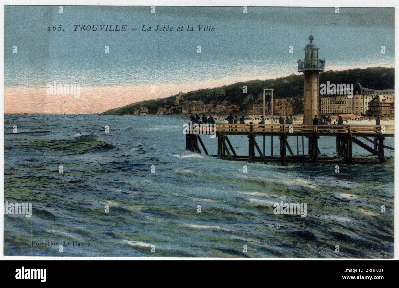Normandie, Calvados (14), Trouville : vue de la jetee et de la ville - Carte postale fin 19eme-debüt 20eme siecle Stockfoto