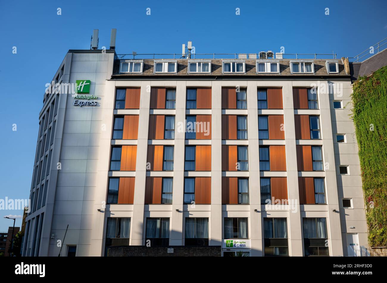 London, Großbritannien: Holiday Inn Express London - Southwark. Ein 3-Sterne-Hotel im Zentrum Londons in der Nähe des Tate Modern. Stockfoto
