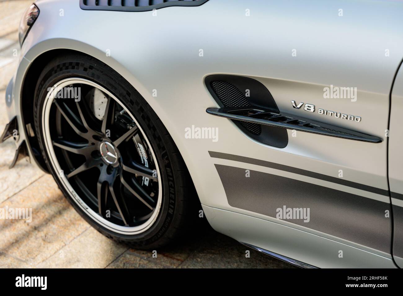 Nahaufnahme des Mercedes AMG GT R Supersportwagens Stockfoto