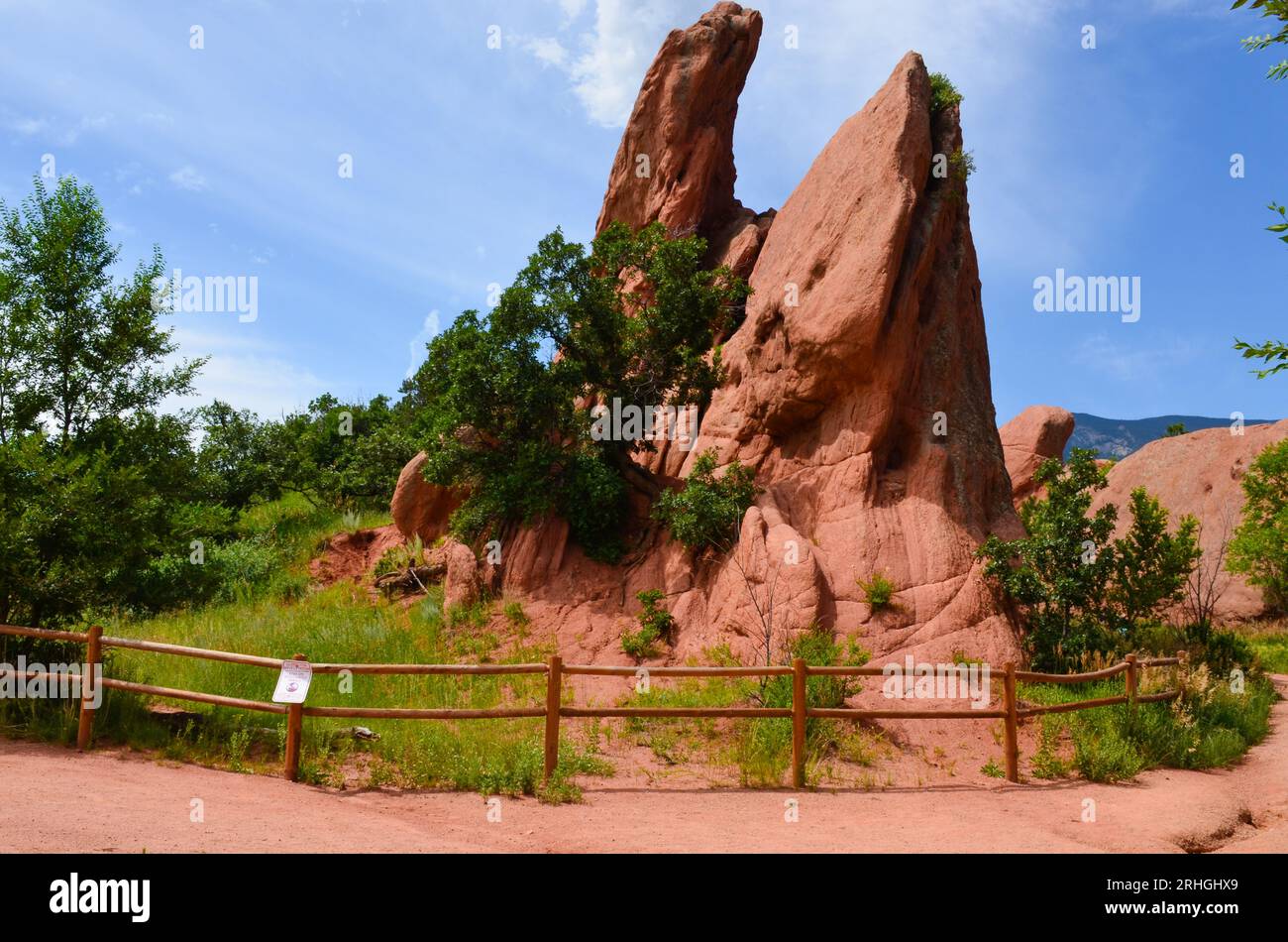 Blick auf die Landschaft des Sand Canyon Trail am Red Rock Canyon Trail. Garten der Götter. Colorado Springs, Colorado. USA. Stockfoto