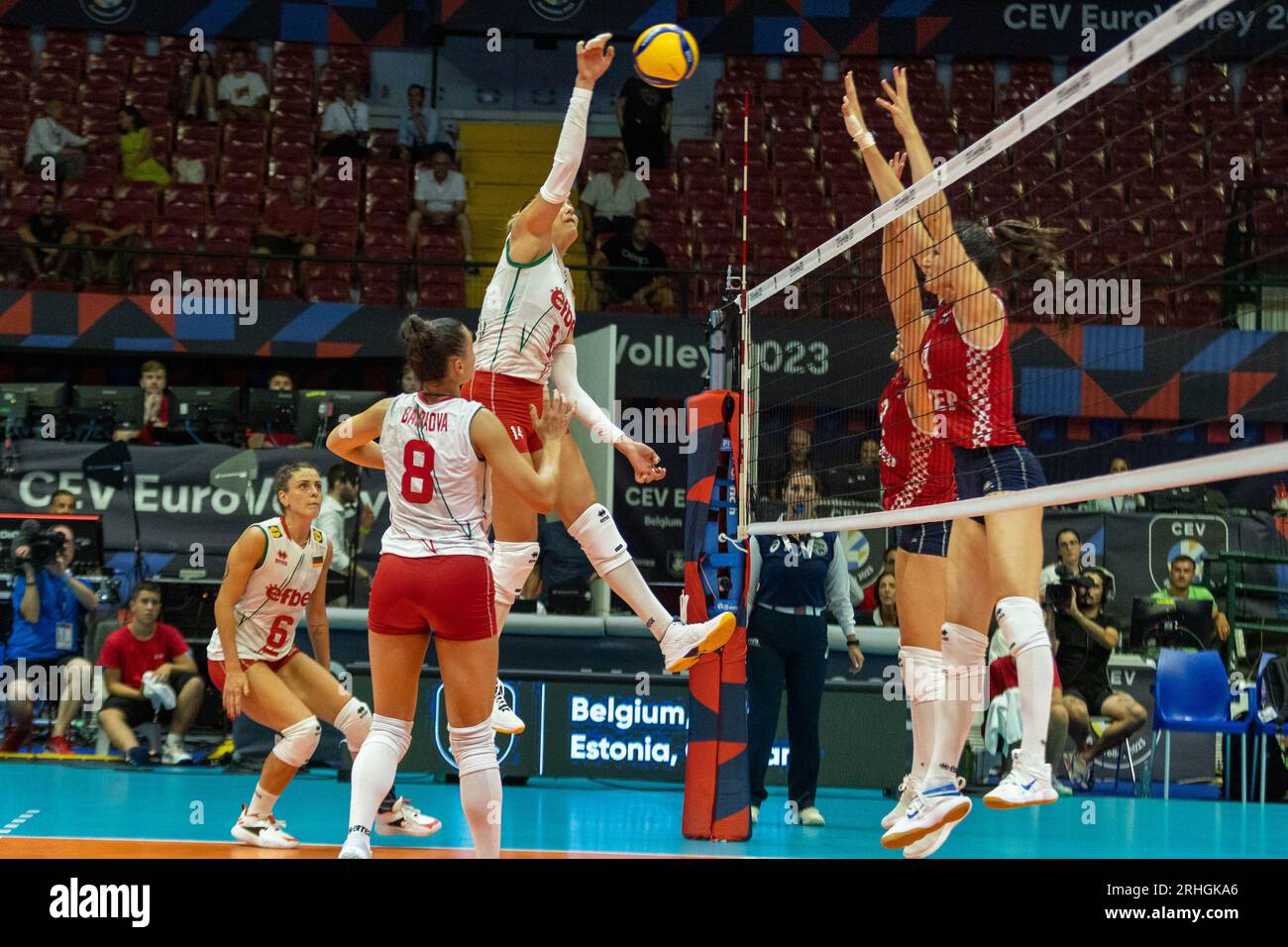 Monza, Italien. Aug. 2023. Frauen - Bulgarien gegen Kroatien, Volleyball Intenationals in Monza, Italien, 16. August 2023 Credit: Independent Photo Agency/Alamy Live News Stockfoto