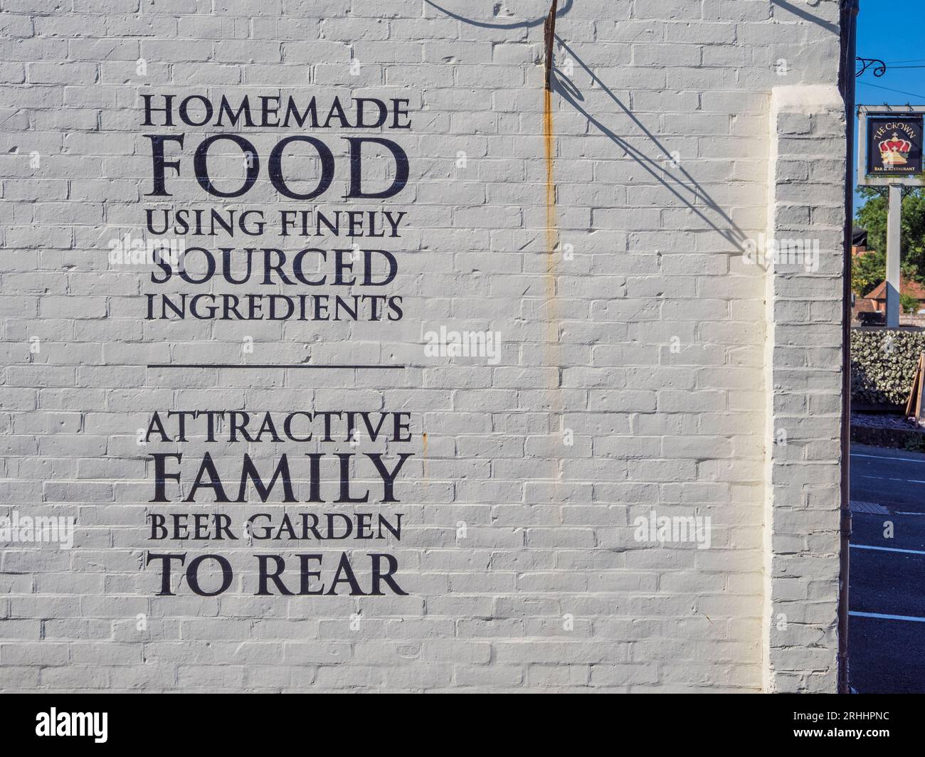 Hausgemachte Speisen, Werbung, The Crown Pub, Old Basing, Basingstoke, Hampshire, England, GB. Stockfoto