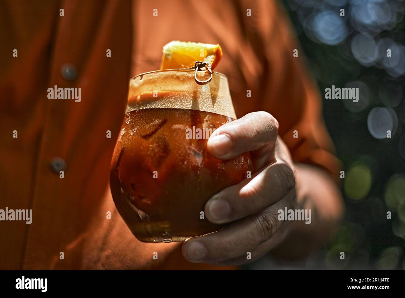 Espresso Tonic, Erfrischung Sommergetränk mit Limonade. Stockfoto