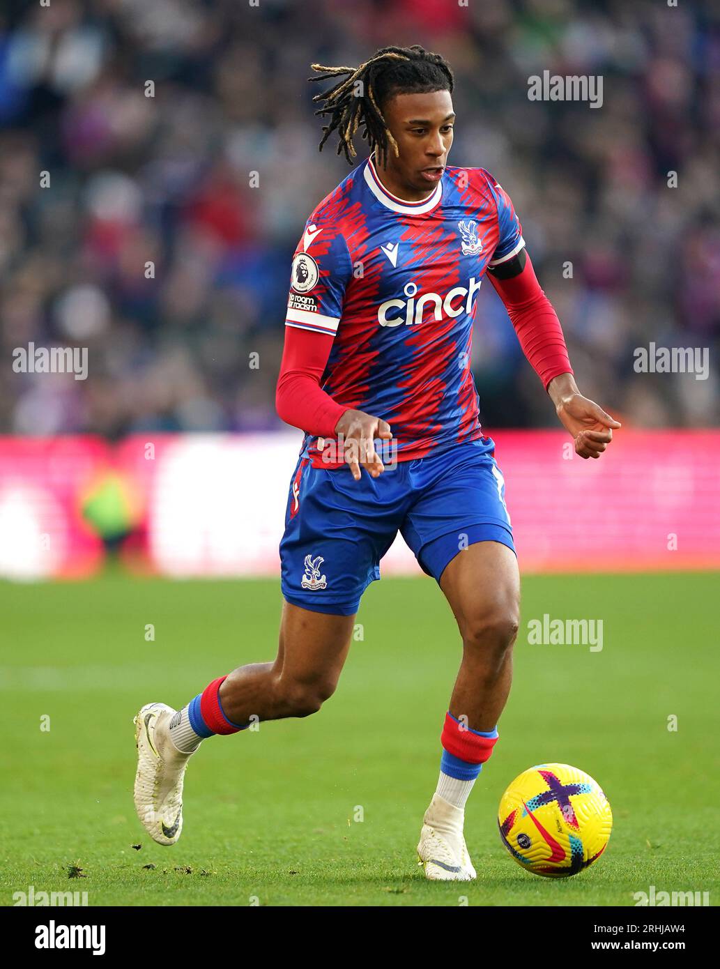 Dateifoto vom 26. Dezember 2022 von Michael Olise aus dem Crystal Palace. Roy Hodgson sagte, dass Crystal Palace Michael Olise helfen kann, auf ein anderes Level zu kommen, nachdem der Flügelspieler die Chance abgelehnt hat, Chelsea beizutreten und einen neuen vierjährigen Deal im Selhurst Park zu unterzeichnen. Ausgabedatum: Donnerstag, 17. August 2023. Stockfoto