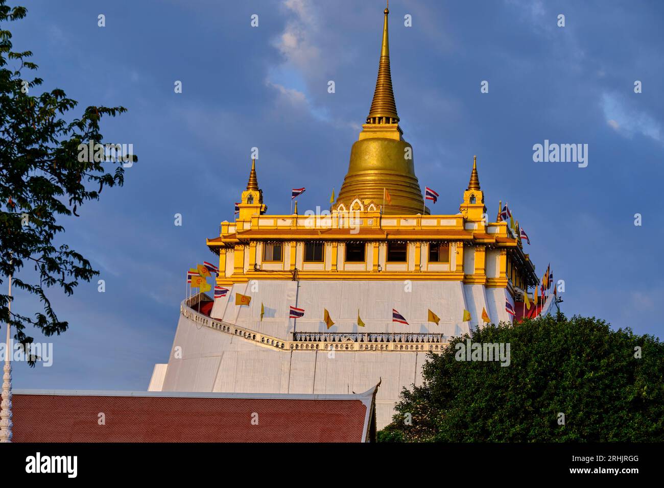Thailand, Bangkok, die Goldene Pagode am Wat Saket, auch bekannt als Tempel des goldenen Bergs Stockfoto