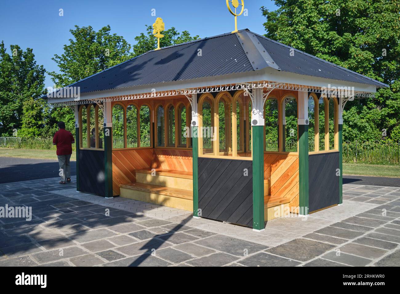 Public Shelter Cliff Walk Penarth South Wales Stockfoto