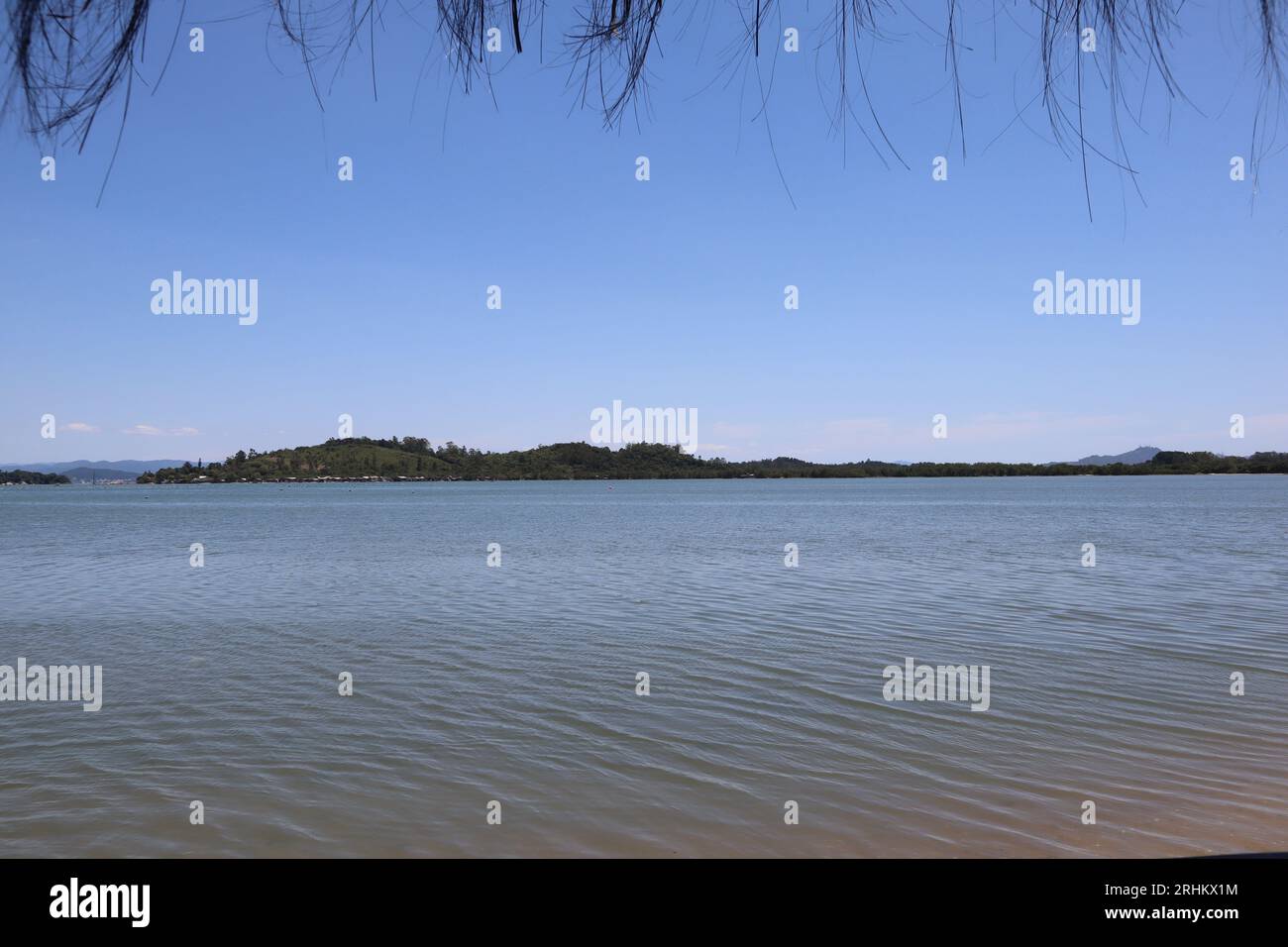 Sonniger Nachmittag in Ribeirão da Ilha auf Florianópolis, Santa Catarina, Brasilien Stockfoto