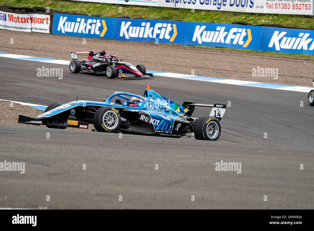 Formel 4 Knockhill Sonntag Aqil ALIBHAI Virtuosi Racing Stockfoto