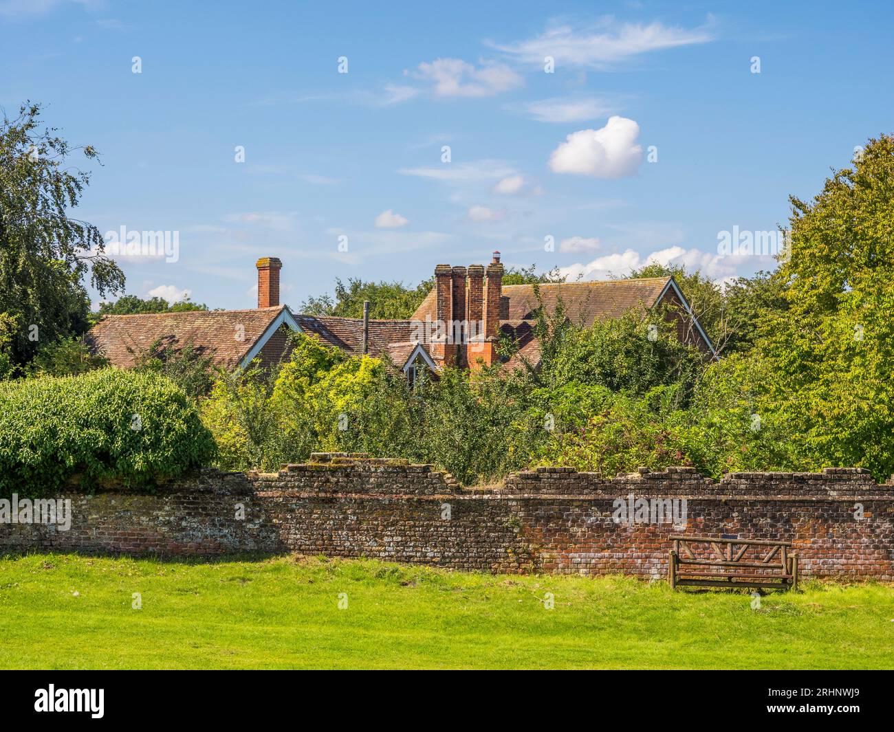 Old Tudor, Ummauerter Garten, Basing House, Old Basing, Basingstoke, Hampshire, England, GB. Stockfoto