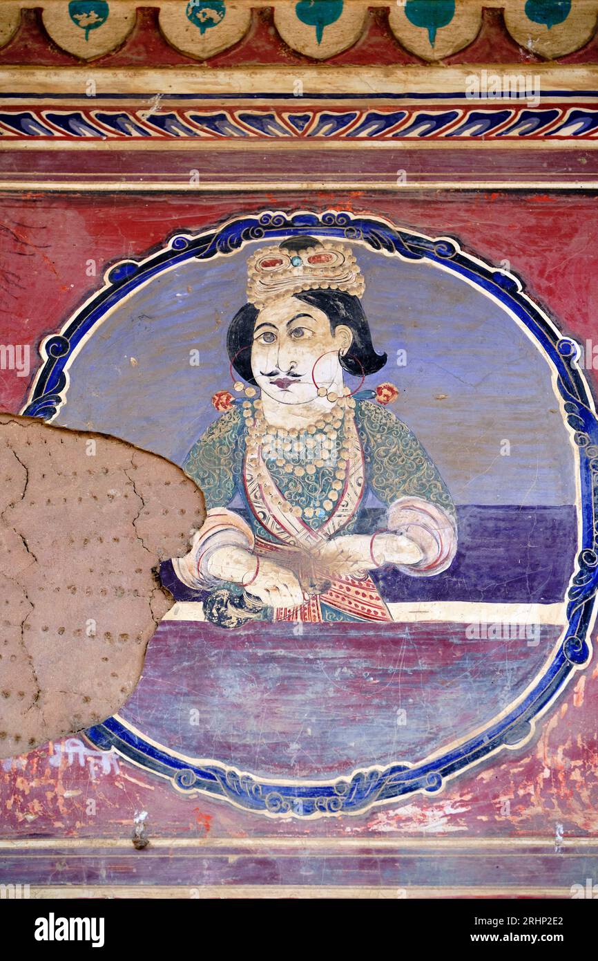 Indien, Rajasthan, Shekhawati Region, Mandawa Dorf, Malerei auf der Fassade eines alten Haveli Stockfoto