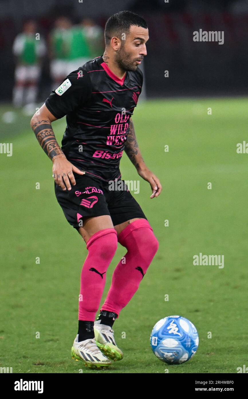 Bari, Italien. 18. August 2023: Roberto Insigne aus Palermo bricht beim Spiel der Serie B zwischen Bari und Palermo im San Nicola Stadion in Bari, Italien, auf dem Ball. August 2023. (Foto: Nikola Krstic/Alamy) Stockfoto