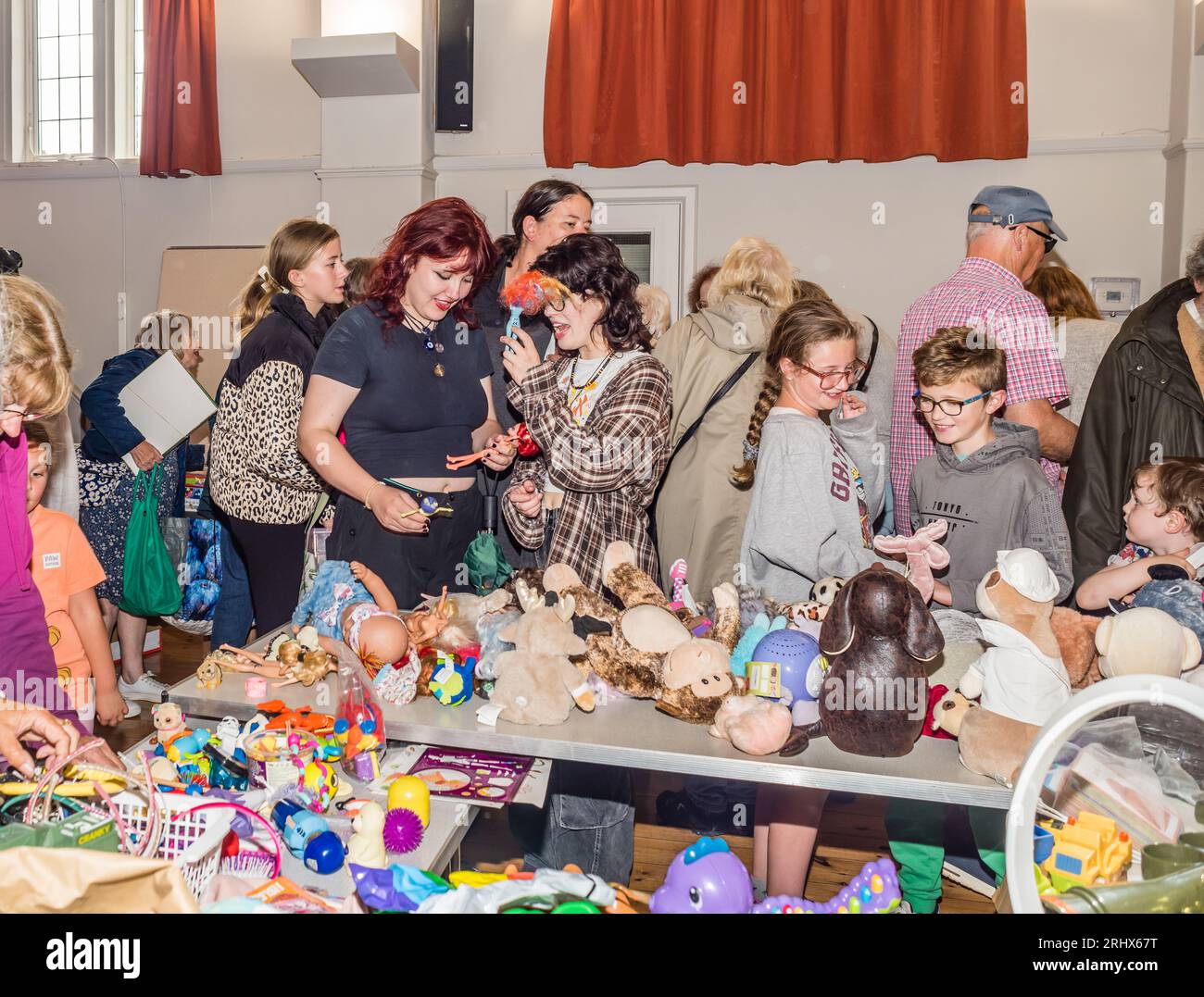 Budleigh Lions Osterverlosung. Hilfe bei der Krise der Lebenshaltungskosten. Stockfoto