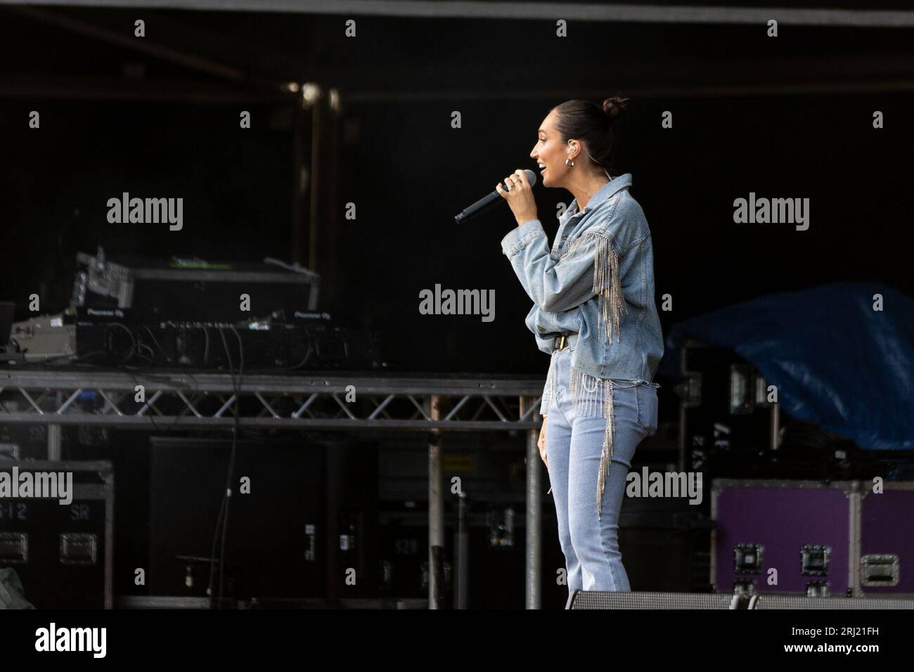 Durham, Großbritannien. August 2023. Durham, UK - Megan McKenna (TOWIE) tritt beim Hardwick Festival am 20. August 2023 auf. Credit Jill O'Donnell/Alamy Live News Stockfoto