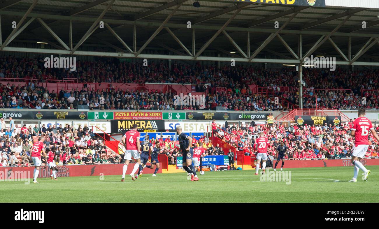 Wrexham AFC gegen Swindon Town spielte in Wrexham 90 Minuten Action und endete 5 Unentschieden (Terry Scott/SPP) Stockfoto