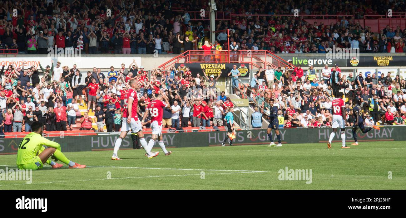 Wrexham AFC gegen Swindon Town spielte in Wrexham 90 Minuten Action und endete 5 Unentschieden (Terry Scott/SPP) Stockfoto