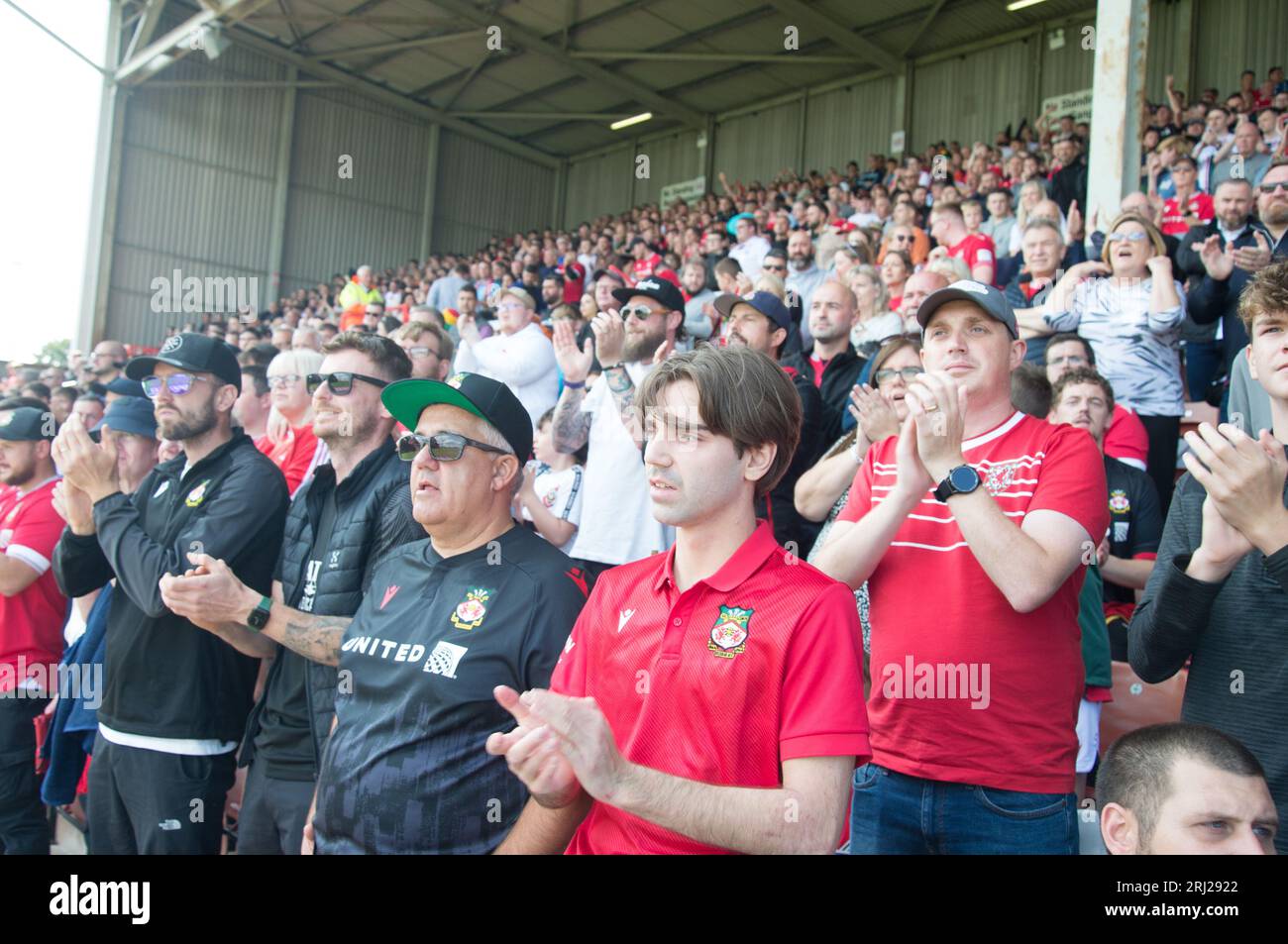 Wrexham AFC gegen Swindon Town spielte in Wrexham 90 Minuten Action und endete 5 Unentschieden (Terry Scott/SPP) Stockfoto