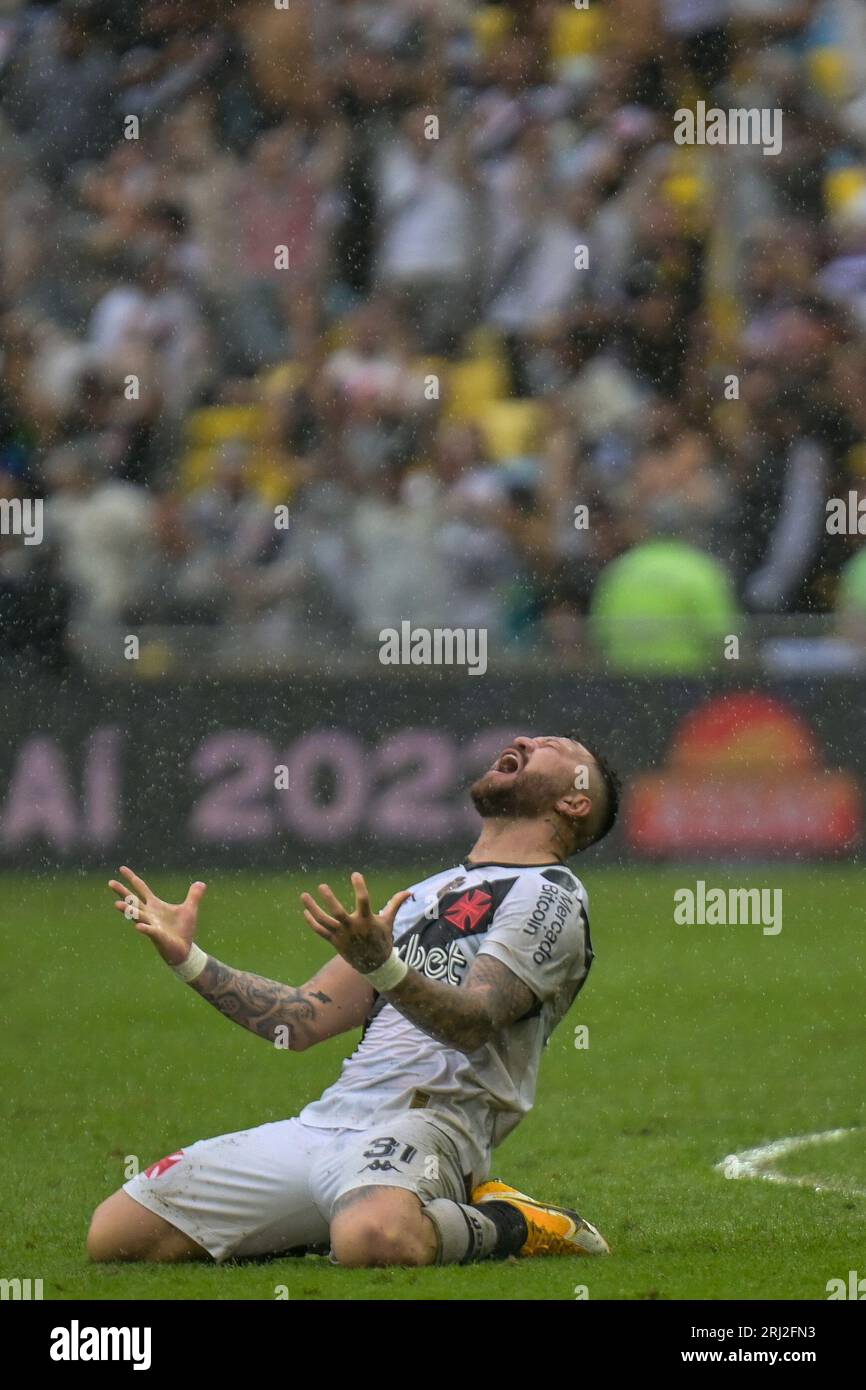 Rio de Janeiro, Brasilien. August 2023. Rossi von Vasco da Gama feiert einen Sieg nach dem Spiel zwischen Vasco da Gama und Atletico Mineiro für die brasilianische Serie A 2023 im Maracana-Stadion in Rio de Janeiro am 20. August. Foto: Marcello Dias/DiaEsportivo/Alamy Live News Credit: DiaEsportivo/Alamy Live News Stockfoto