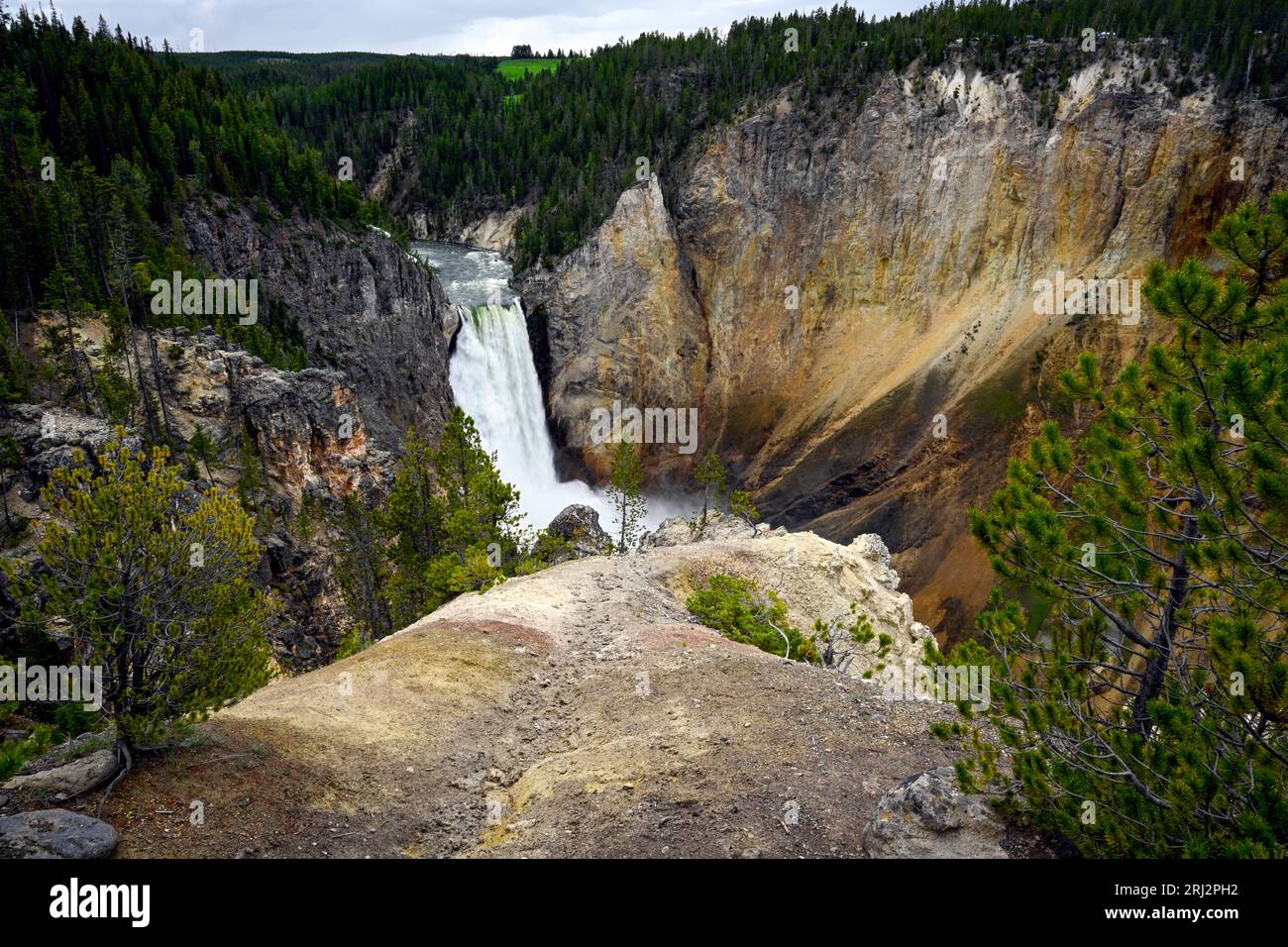 14.6.22. Yellowstone-Nationalpark. Obere Wasserfälle. Stockfoto