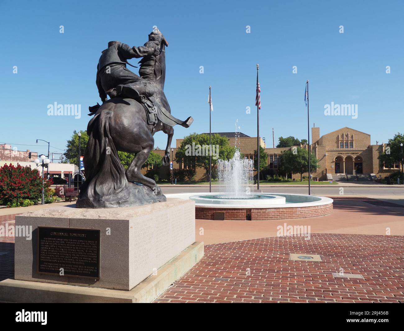 Sonniger Blick auf die Ponca City Library in Oklahoma Stockfoto