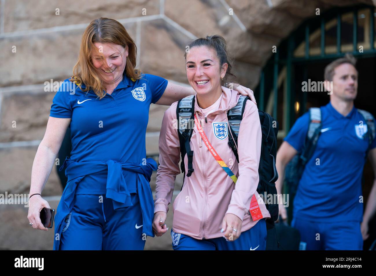 Die Englands Katie Zelem verlässt das Hotel des Teams in Sydney, nachdem sie am Sonntag im Finale der FIFA-Frauen-Weltmeisterschaft im Stadion Australien gegen Spanien verloren haben. Bilddatum: Montag, 21. August 2023. Stockfoto
