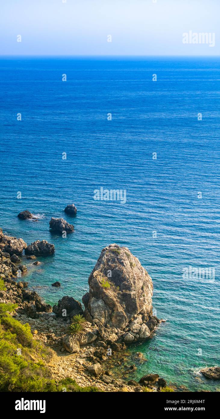 Ein atemberaubender Blick auf das Mittelmeer von der Stadt Antalya, Türkei Stockfoto