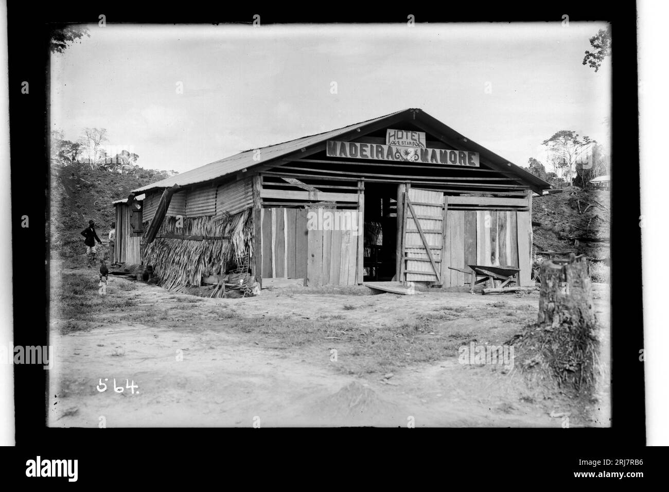 Pousada ao Longo da Ferrovia - 564 1910 von Dana B. Merrill Stockfoto