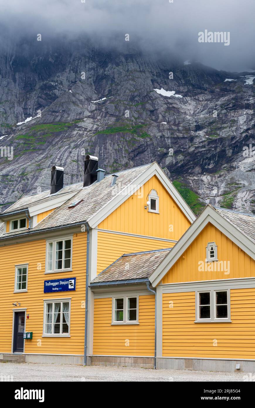 Trollsveggan Station, Andalsnes, More og Romsdal County, Norwegen, Skandinavien Stockfoto