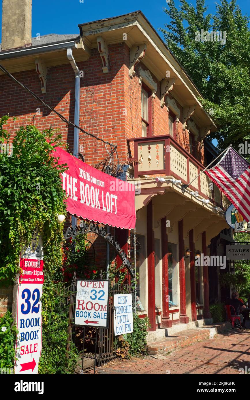 Das Book Loft ist ein äußerst beliebter Ort für Einheimische und Reisende im German Village Viertel von Columbus, Ohio. Stockfoto