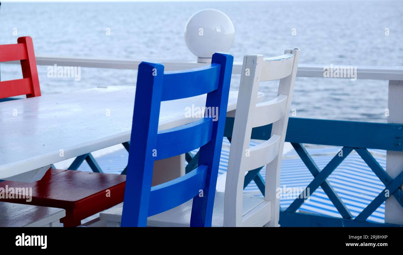 Wunderschöner Blick auf das Schwarze Meer vom Restaurant am Meer Stockfoto
