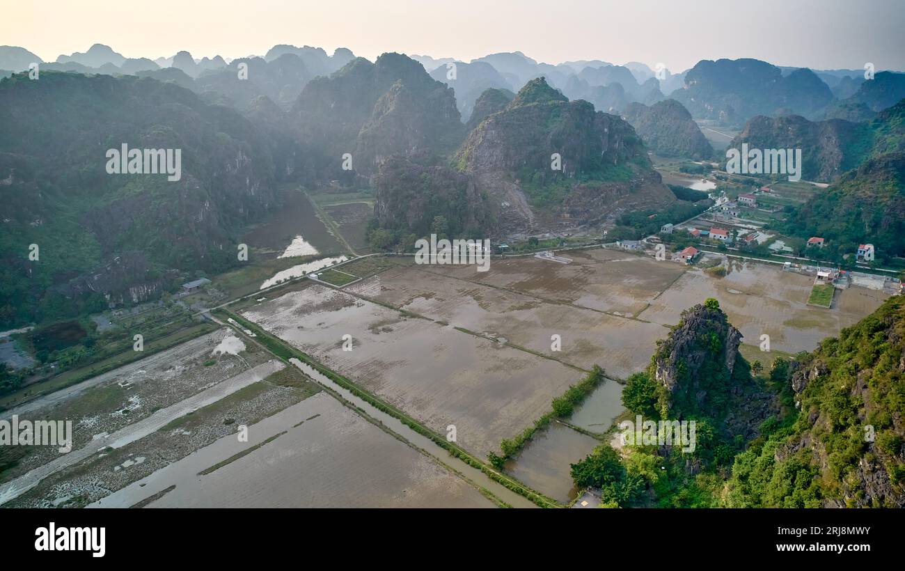 Luftaufnahme in Ninh Binh, Vietnam Stockfoto