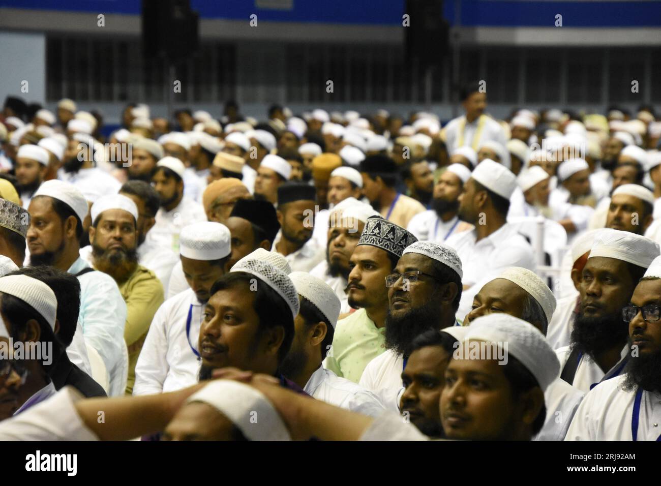 Kalkutta, Westbengalen, Indien. August 2023. Treffen der Imame und Muezzins von Bengalen. Es geht um Imame, Muezzins und die muslimische Gemeinschaft. Dies ist das zweite Mal in den letzten zwölf Jahren, als Mamata Banerjee die Regierung des Trinamool Congress im Bundesstaat Westbengalen leitete. (Bild: © Biswarup Ganguly/Pacific Press via ZUMA Press Wire) NUR REDAKTIONELLE VERWENDUNG! Nicht für kommerzielle ZWECKE! Stockfoto