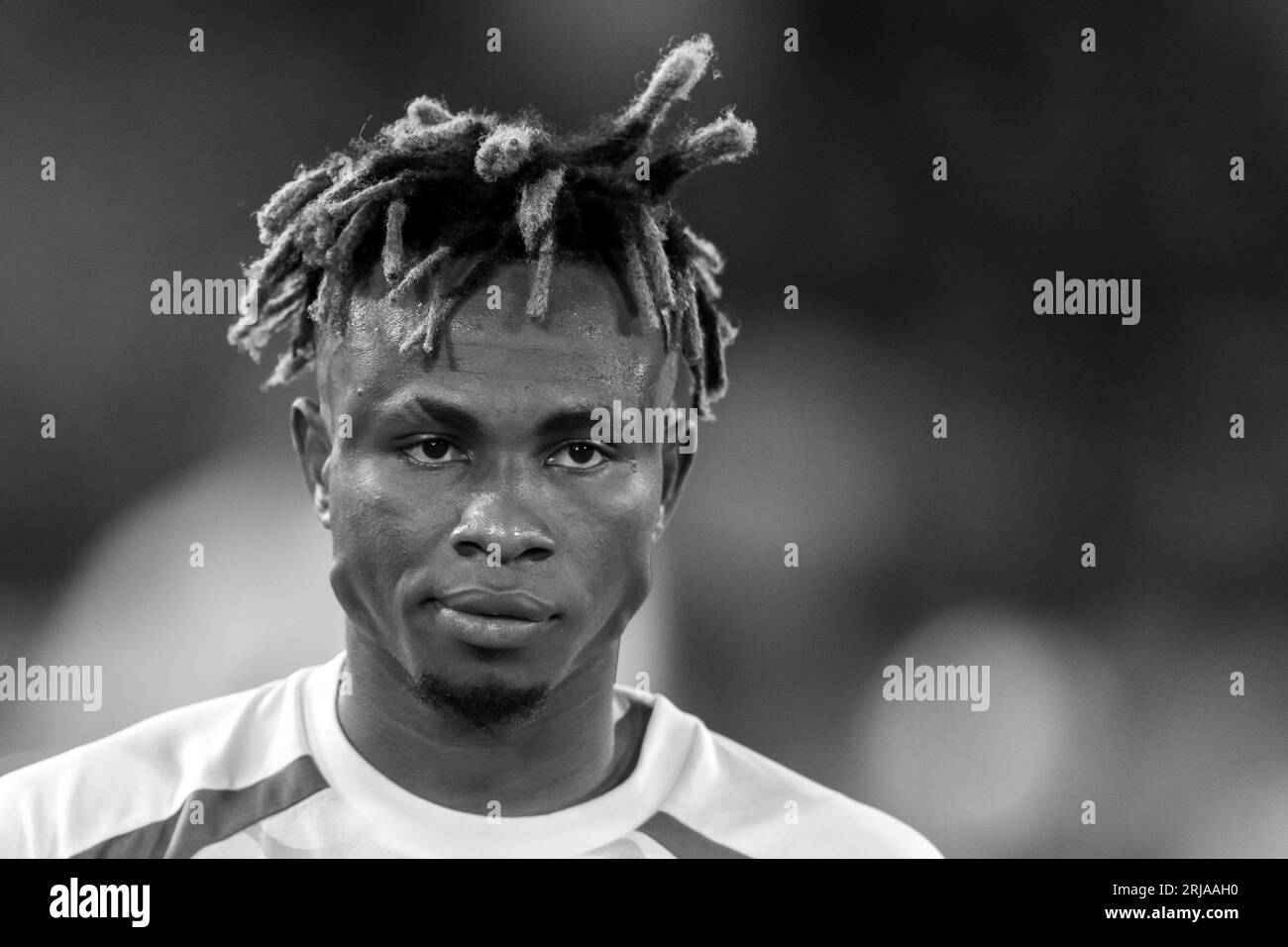 Bologna, Italien. August 2023. Samuel Chukwueze (Mailand) während des italienischen „Serie A“-Spiels zwischen Bologna 0-2 Mailand im Renato Dall Ara Stadion am 21. August 2023 in Bologna, Italien. Kredit: Maurizio Borsari/AFLO/Alamy Live News Kredit: Aflo Co Ltd./Alamy Live News Stockfoto