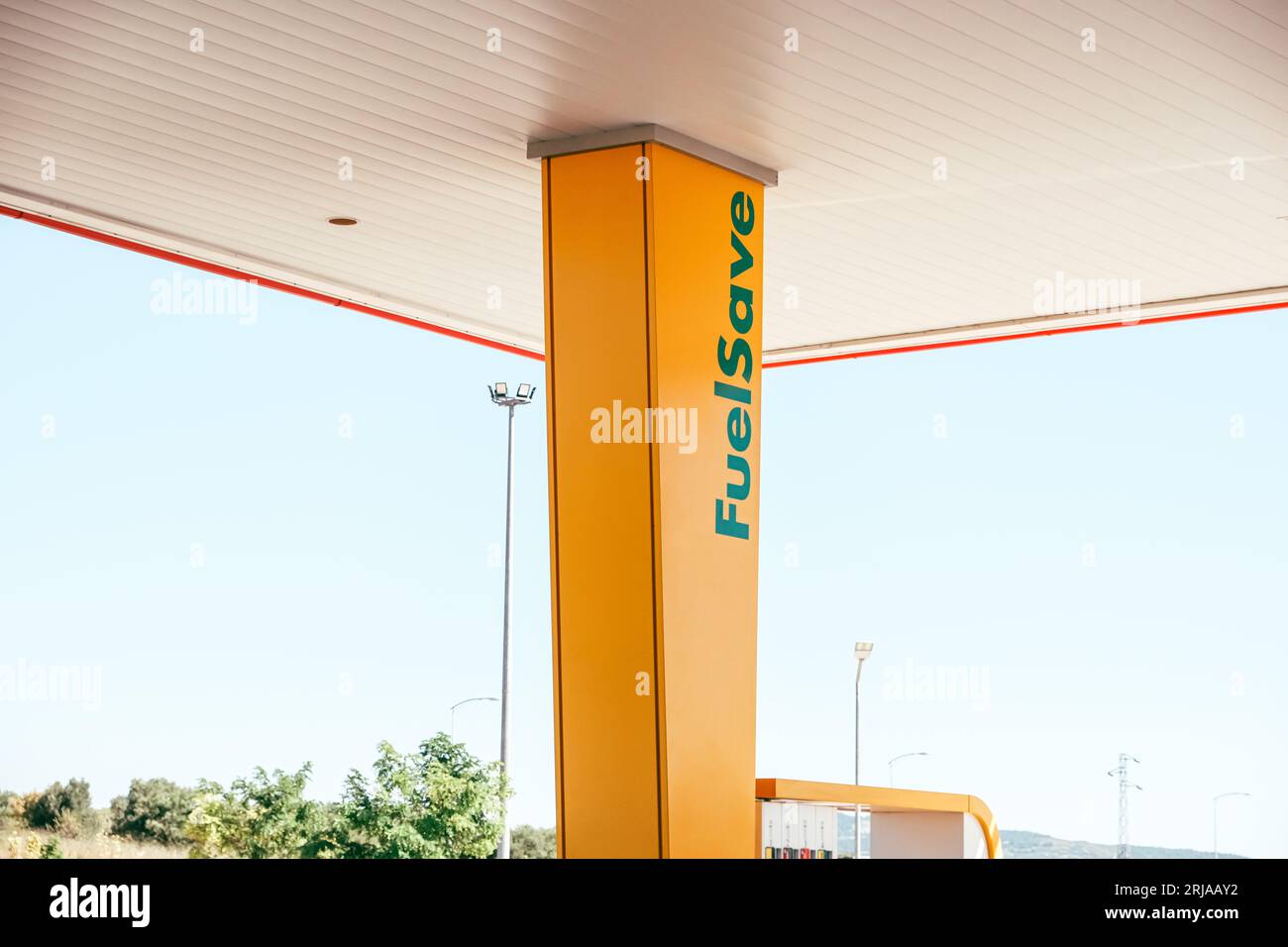 Tankstelle, V-Kraftstation, Kraftstoffeinsparung Stockfoto