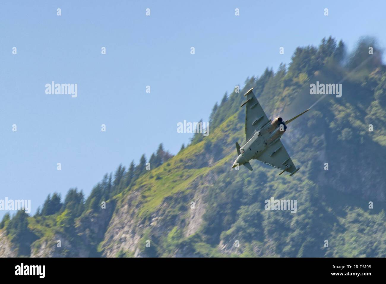 Eurofighter Typhoon auf der Zigairmeet Air Show 2023 in Mollis, Schweiz Stockfoto