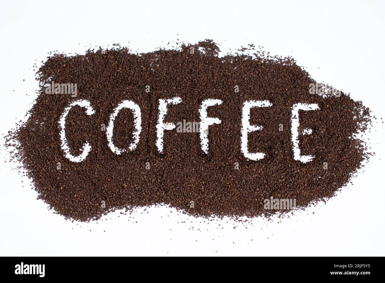 Der Kaffee wurde in einem Haufen dunkler Röstkaffee geschrieben Stockfoto