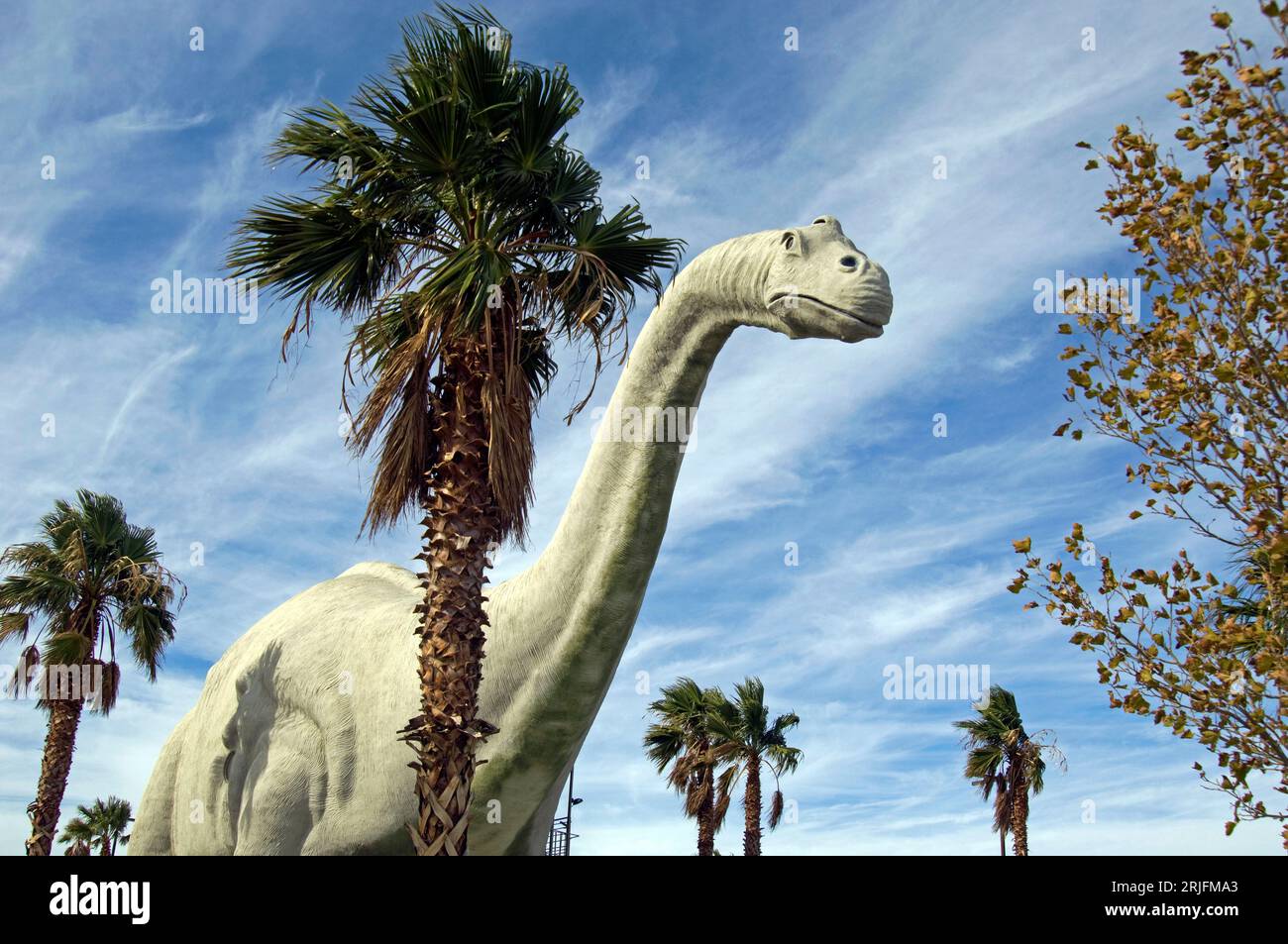 Dinosaurierattraktion am Straßenrand in Cabazon in der Nähe von Palm Springs, Kalifornien, USA Stockfoto