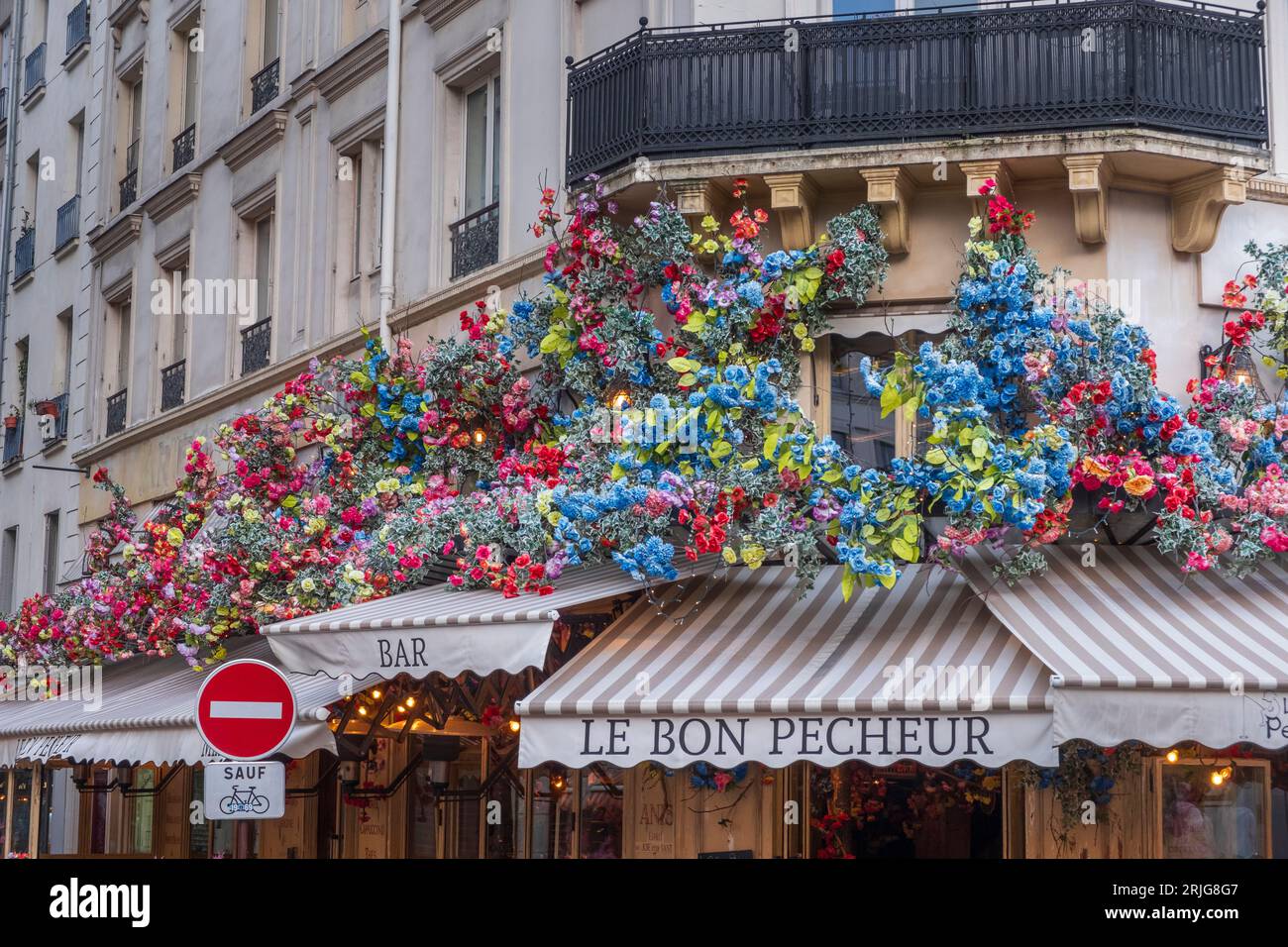 Bar Le Bon Pecheur in Paris (14 Rue Pierre Lescot, 75001 Paris) Stockfoto