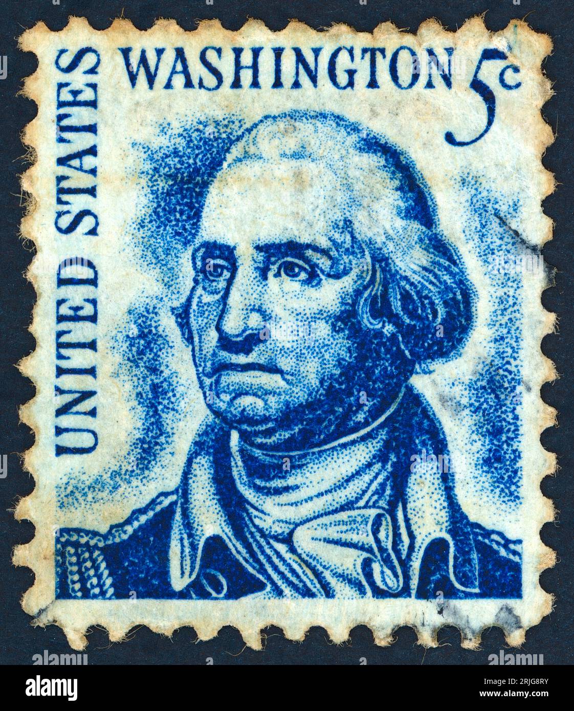 George Washington (1732–1799). Briefmarke, die 1966 in den USA ausgestellt wurde. George Washington, auch Vater seines Landes genannt, war ein amerikanischer General und Oberbefehlshaber der kolonialen Armeen in der Amerikanischen Revolution (1775–83) und später erster Präsident der Vereinigten Staaten (1789–97). Stockfoto