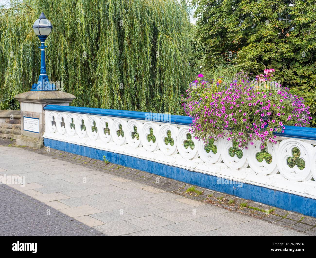 Guildford Town Bridge (The Golden Ford), Guildford, Surrey, England, Vereinigtes Königreich, GB. Stockfoto