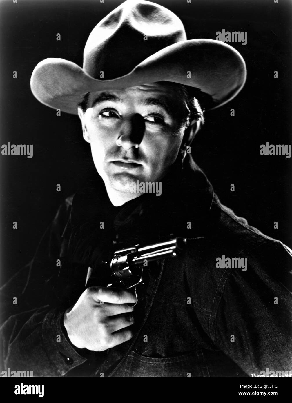 ROBERT MITCHUM Portrait in BLOOD ON THE MOON 1948 Regisseur ROBERT WISE von Saturday Evening Post Seriengeschichte von Luke Kurzmusik Roy Webb RKO Radio Pictures Stockfoto