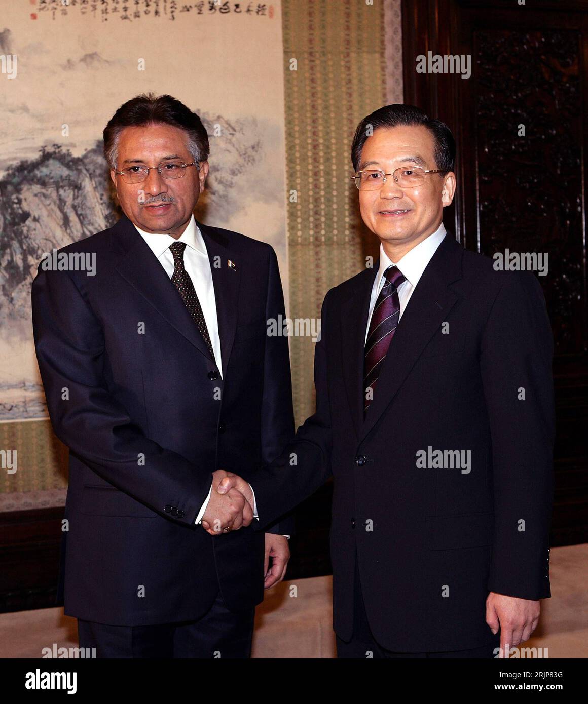 Pakistan Rjp Wen Jiabao Re., CHN/Premierminister China begrüßt Pervez Musharraf li ...