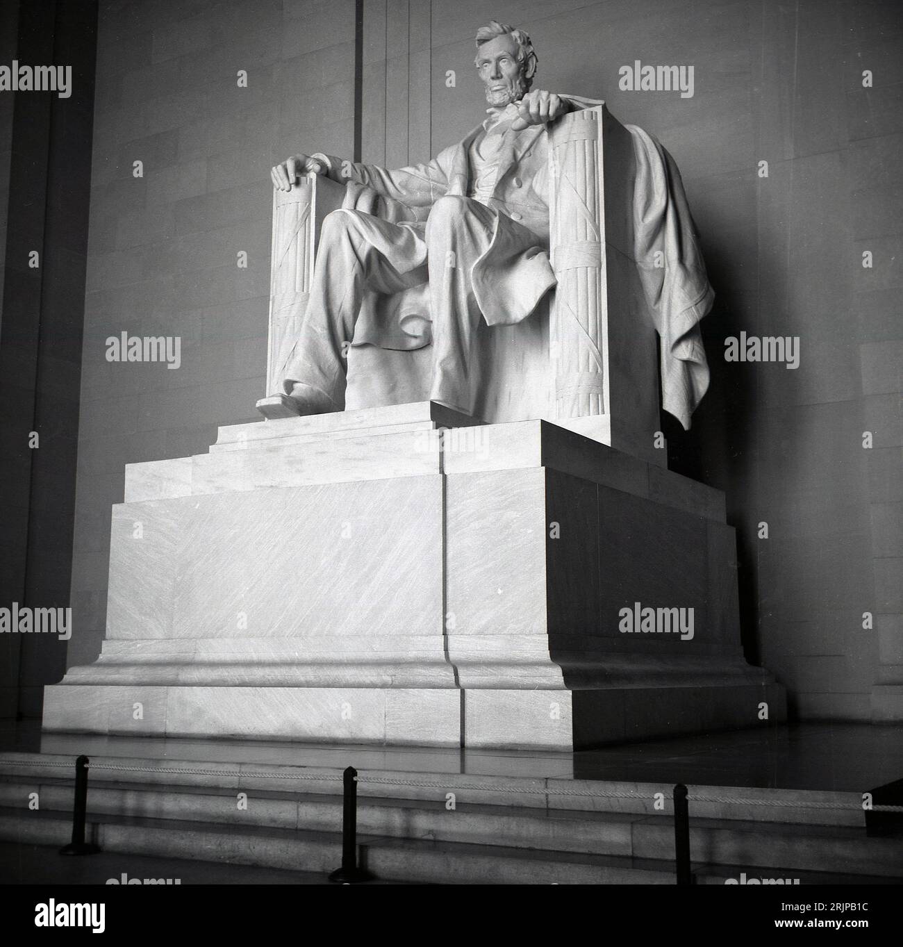 1960er Jahre, historische Statue von Arabham Lincol, Lincoln Memorial, Washington DC, USA. Stockfoto