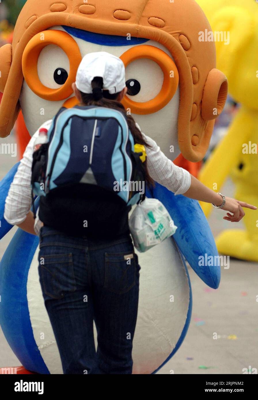 Cartoon pinguin Fotos und Bildmaterial in hoher Auflösung Alamy