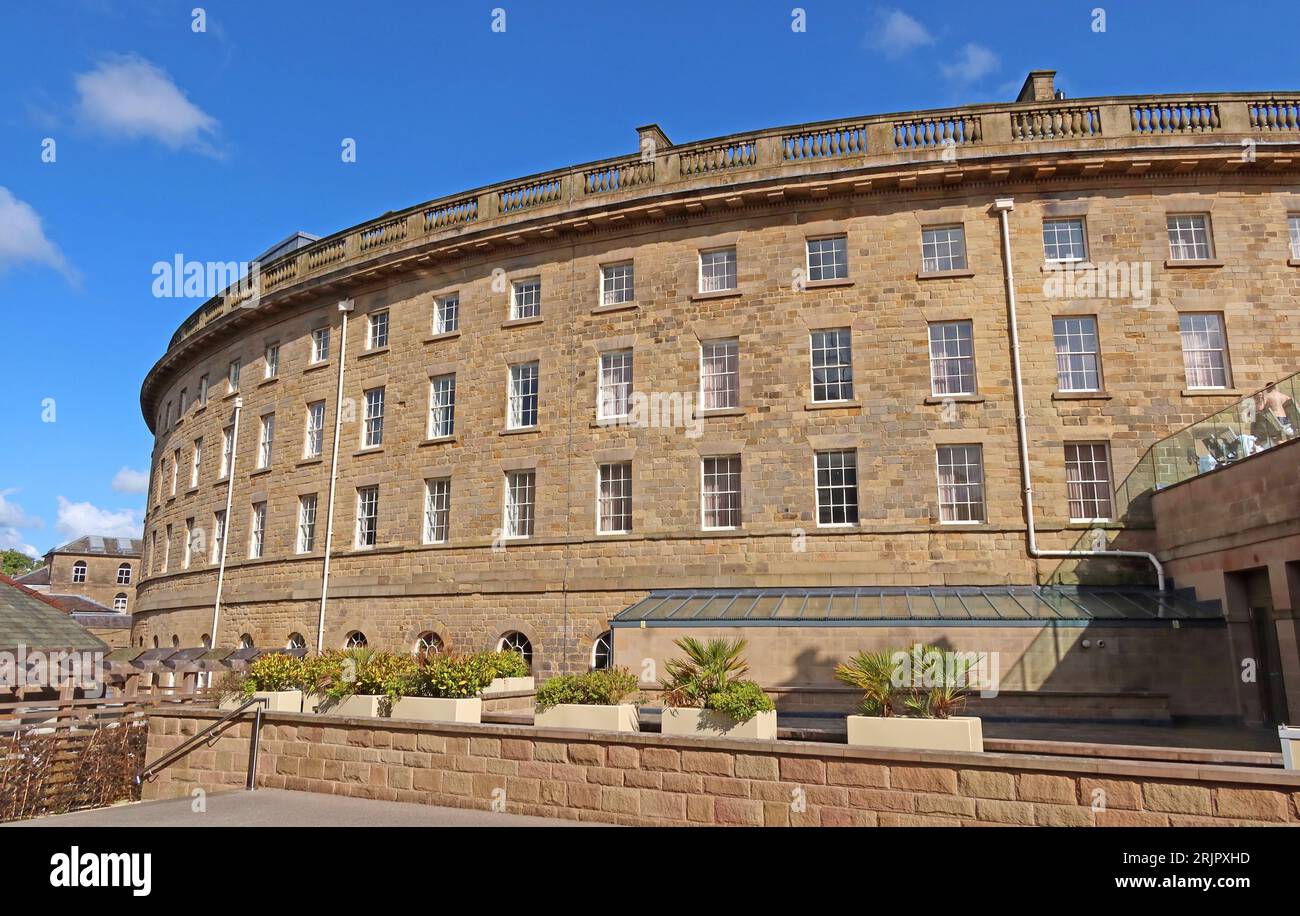 Das restaurierte Crescent Hotel Buxton, High Peak, Derbyshire, England, Großbritannien, SK17 6SE Stockfoto