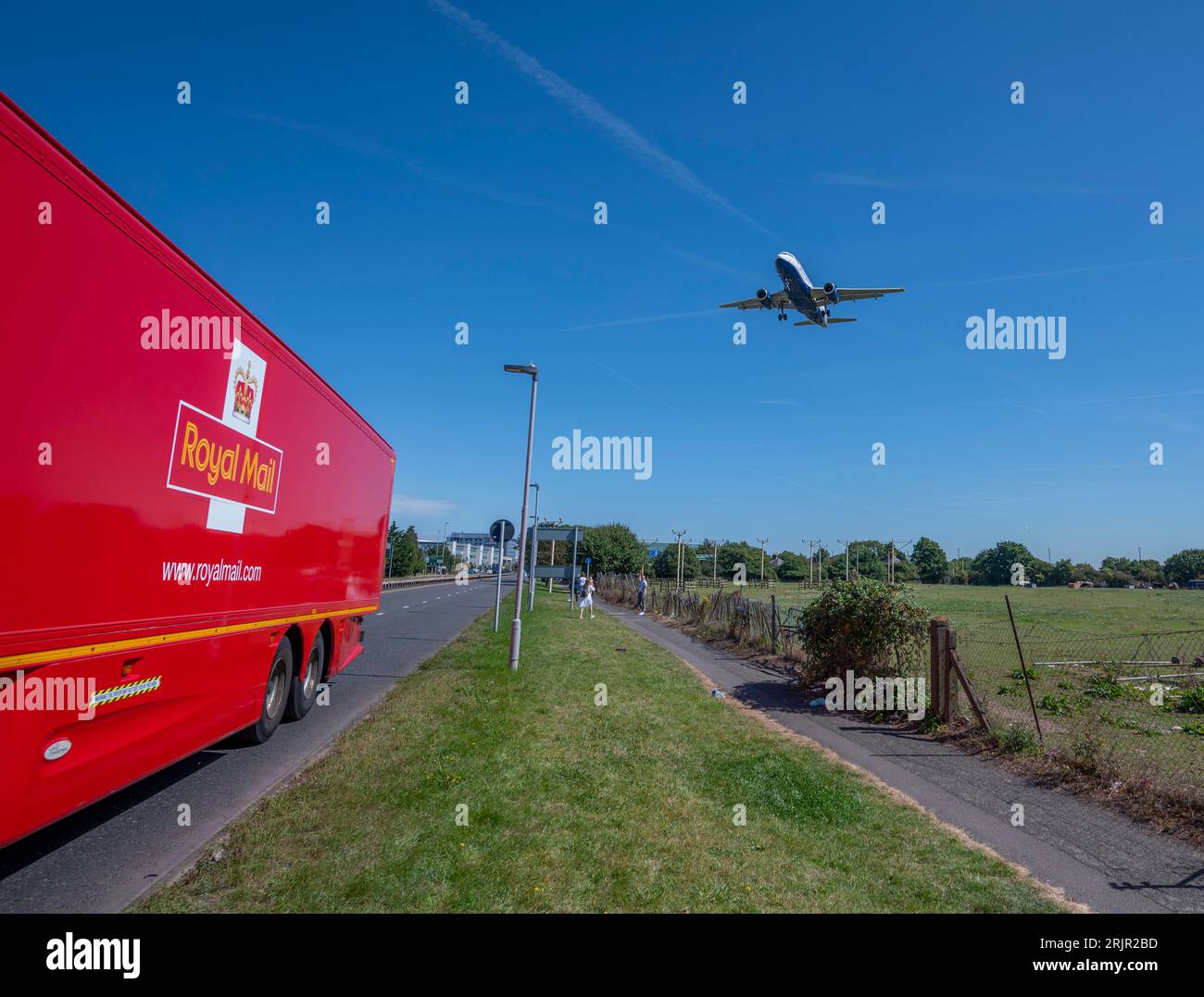 Heathrow, London, Großbritannien. August 2023. Ankunft der Flugzeuge am Flughafen London-Heathrow im Hochsommer 2023 Stockfoto