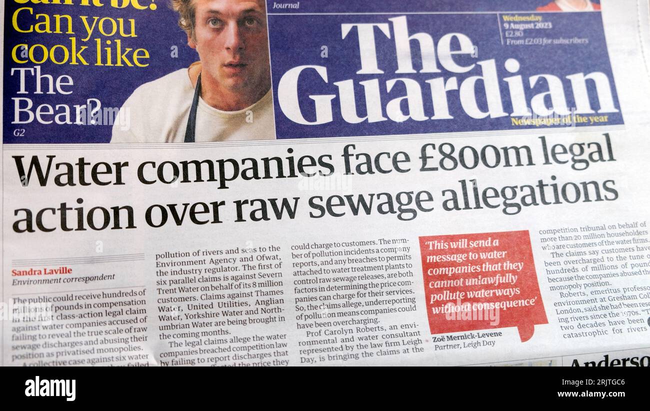 „Wasserunternehmen müssen wegen Vorwürfen wegen Rohabwässern mit einem Rechtsstreit in Höhe von 800 £ rechnen“, titelt die Zeitung Guardian auf der Titelseite Verschmutzung artikel 9 August 2023 London UK Stockfoto