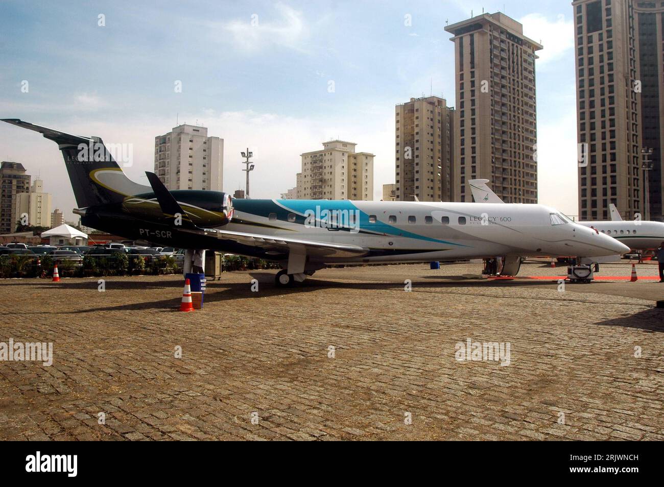 Bildnummer: 52038220 Datum: 12.08.2007 Copyright: imago/Xinhua Privatjet - Legacy 600 - von Embraer während der - 4th Latin America Business Jet Show - in Sao Paulo - PUBLICATIONxNOTxINxCHN, Objekte; 2007, Sao Paulo, Flugzeug, Passagierflugzeug, Jet, Jets, Privatjets, Privatflugzeug, Privatflugzeuge; , quer, Kbdig, Einzelbild, Brasilien, , Luftfahrt, Verkehr, Stockfoto