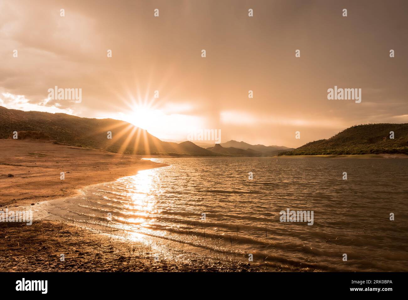 Epischer Sonnenuntergang Über Den Arizona Mountains! Stockfoto