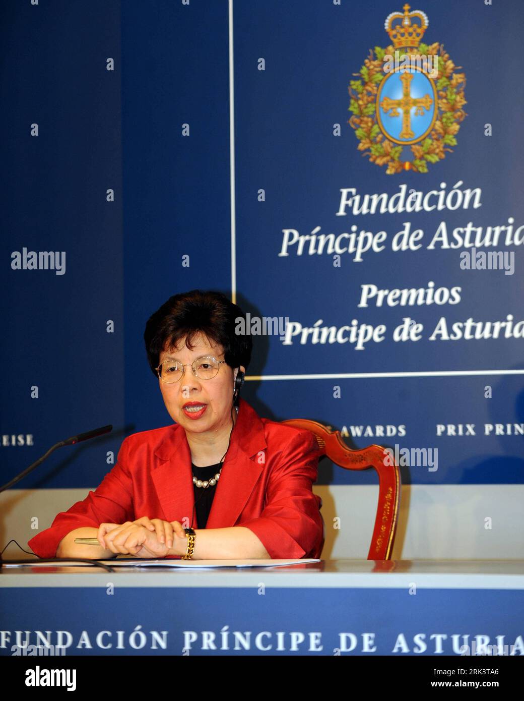 Bildnummer: 53550806  Datum: 22.10.2009  Copyright: imago/Xinhua (091023) -- OVIEDO, Oct. 23, 2009 (Xinhua) -- Director-General of the World Health Organization (WHO) Margaret Chan attends a news conference of the 2009 Prince of Asturias Award in Oviedo, Spain, Oct. 22, 2009. The World Health Organization will be awarded the 2009 Prince of Asturias Award for International Cooperation on Friday in Oviedo. (Xinhua/Chen Haitong) (yc) (3)SPAIN-AWARD-WHO PUBLICATIONxNOTxINxCHN People Weltgesundheitsorganisation kbdig xng 2009 hoch  o0 Prinz von Asturien-Preis, Porträt    Bildnummer 53550806 Date 22 Stockfoto